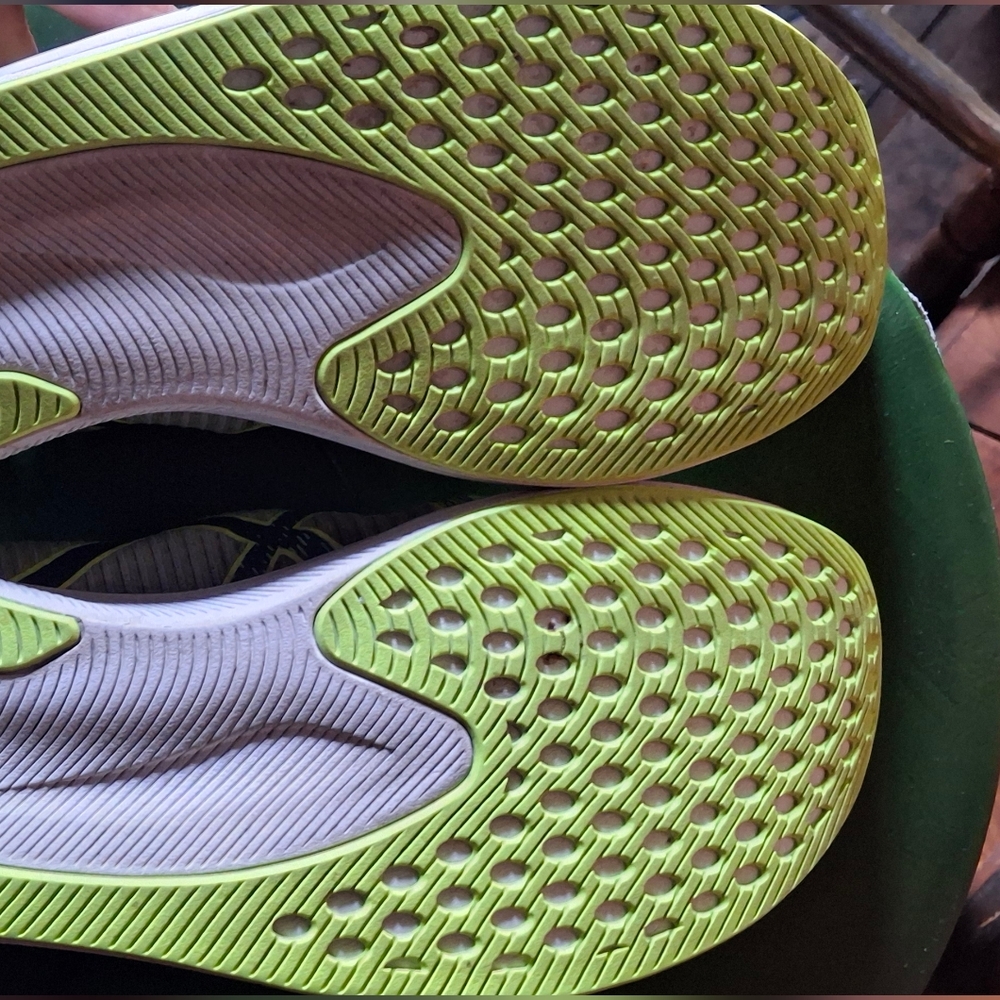 Asics Magic Speed Neon Green and Navy Athletic Shoes - Picture 12 of 13